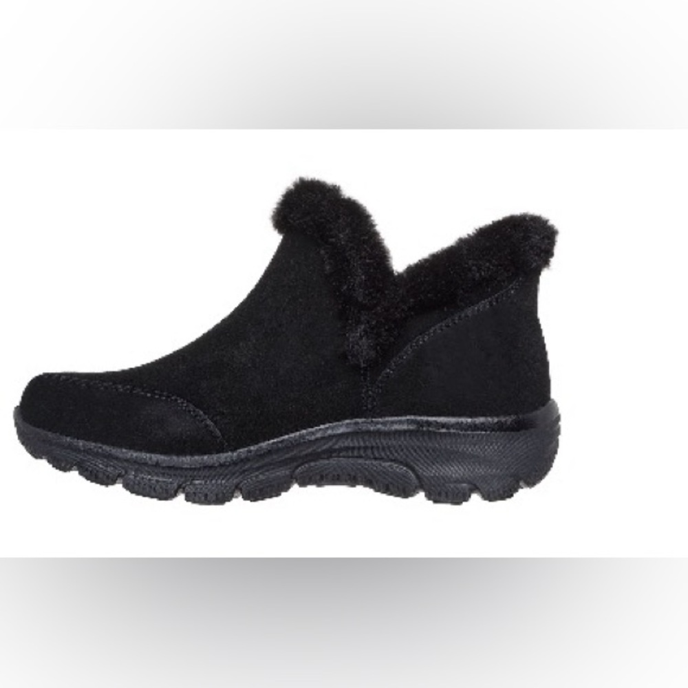 Skechers Women's BLACK Ankle Booties vegan suede faux fur Slip on SIZE9